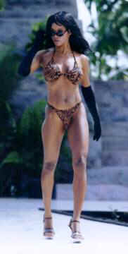 Venus Swimwear Contest 2000